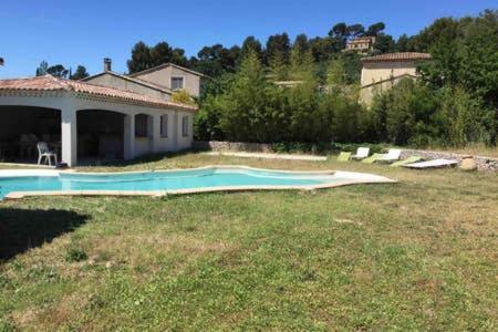 Maison Avec Jardin/Piscine - Quartier Residentiel Villa Марсилия Екстериор снимка